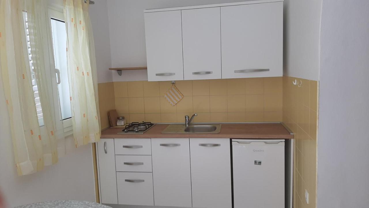 Apartments Kekica Novalja Exterior foto